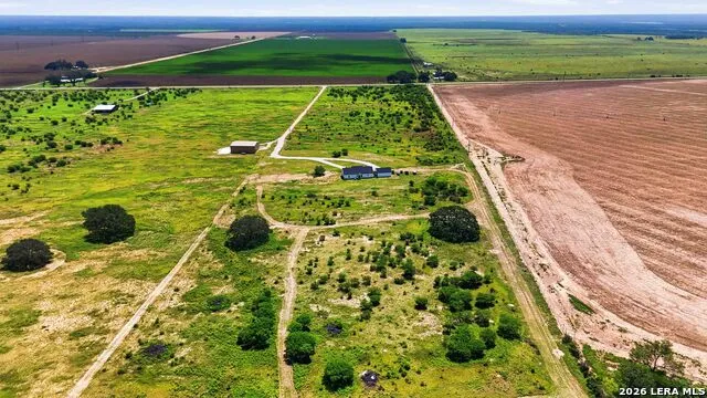 2194 S Ranch Rd 187 Sabinal, TX 78881