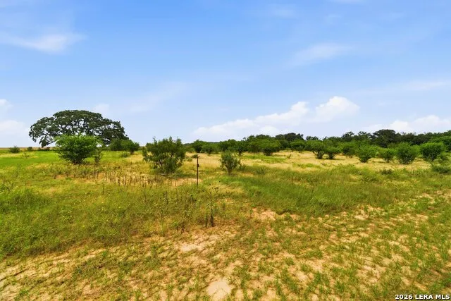 2194 S Ranch Rd 187 Sabinal, TX 78881
