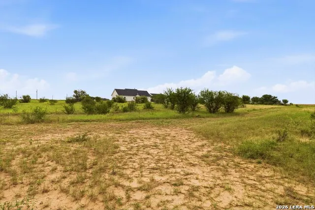 2194 S Ranch Rd 187 Sabinal, TX 78881