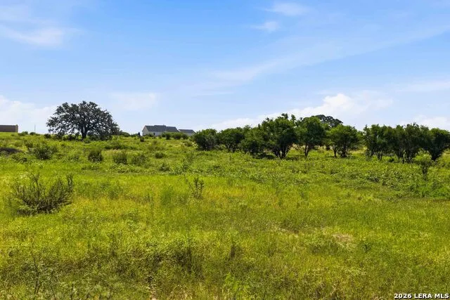 2194 S Ranch Rd 187 Sabinal, TX 78881