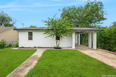 726 PRICE AVE
