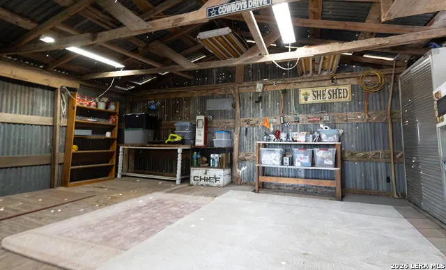 235 County Road 7712 Devine, TX 78016
