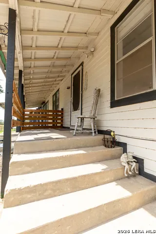 235 County Road 7712 Devine, TX 78016