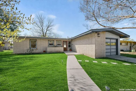 414 SHARON DR