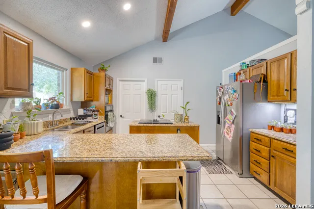 208 Echo Valley Del Rio, TX 78840