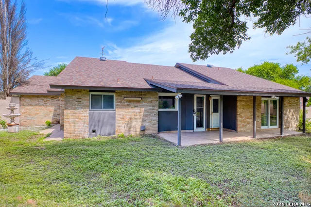208 Echo Valley Del Rio, TX 78840