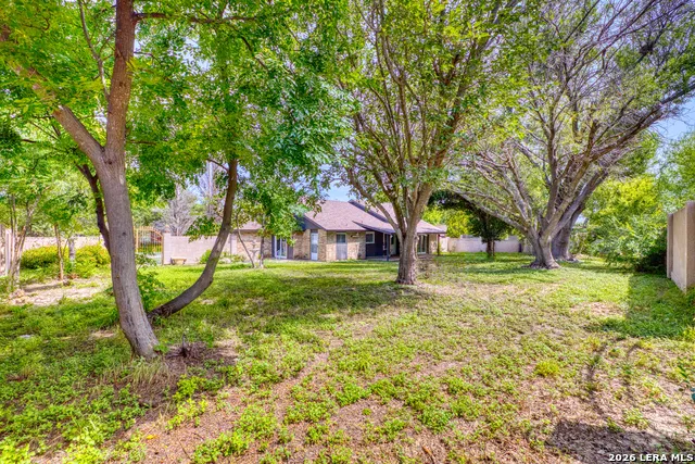 208 Echo Valley Del Rio, TX 78840