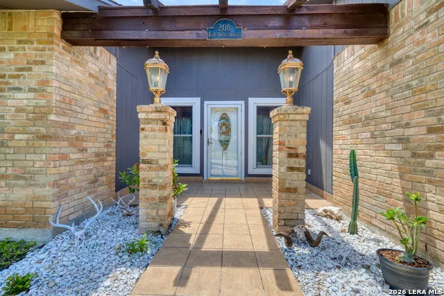 208 Echo Valley Del Rio, TX 78840
