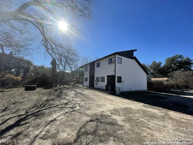1078 Via Chaca Brackettville, TX 78832