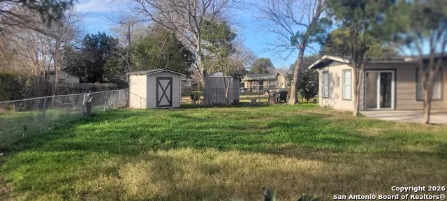 141 Trudy Lane Universal City, TX 78148