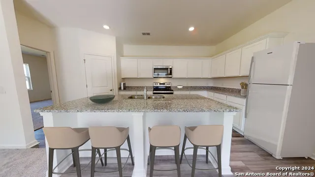 132 Dionicio Loop Seguin, TX 78155