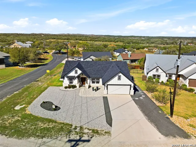 101 Jerry Gray Blanco, TX 78606