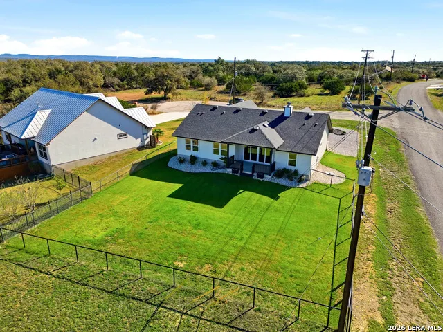 101 Jerry Gray Blanco, TX 78606