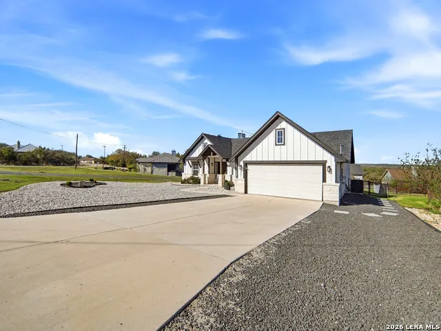 101 Jerry Gray Blanco, TX 78606