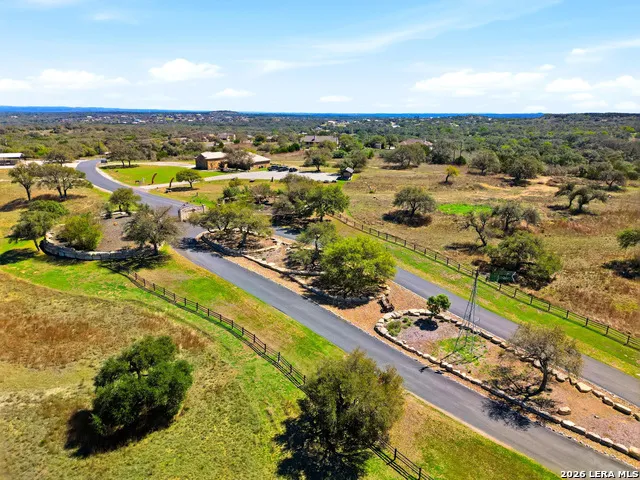 101 Jerry Gray Blanco, TX 78606