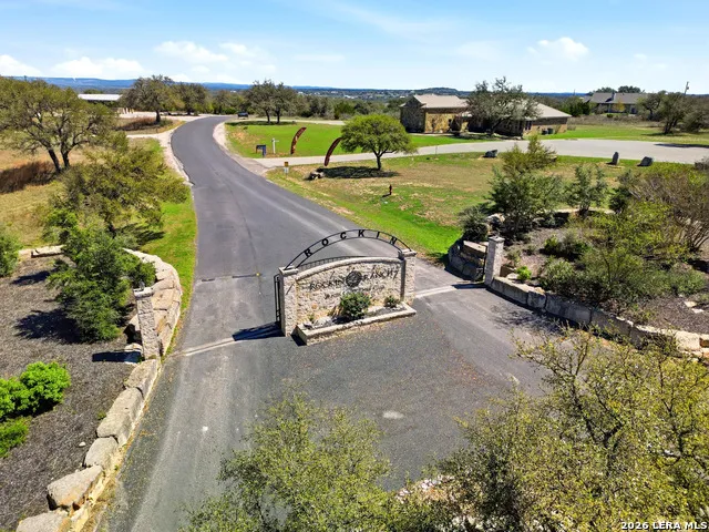 101 Jerry Gray Blanco, TX 78606