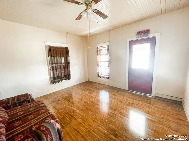 312 James St Brackettville, TX 78832