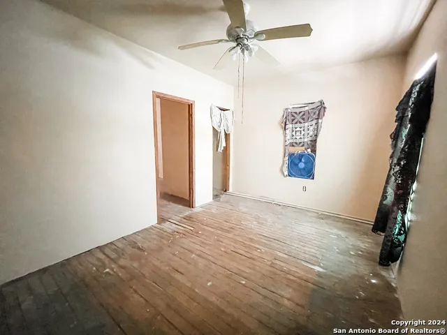 312 James St Brackettville, TX 78832