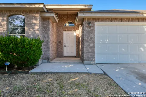 8234 GRISSOM CIRCLE