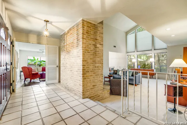 11111 Whisper Meadow San Antonio, TX 78230
