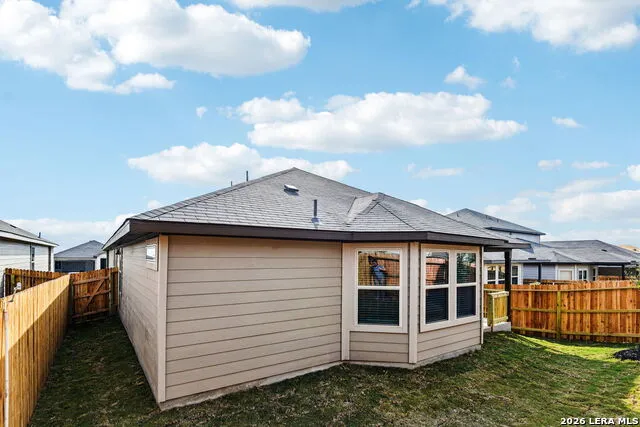 3016 Nash Drive New Braunfels, TX 78132