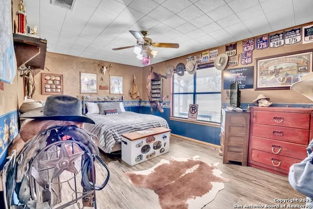 470 Rutledge Poteet, TX 78065