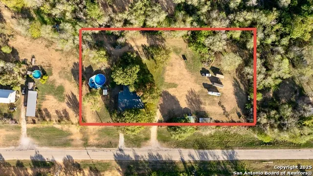 470 Rutledge Poteet, TX 78065
