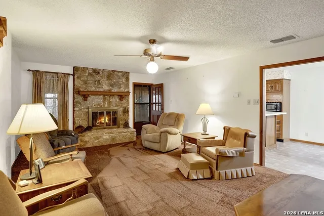 360 HORTON RD Poteet, TX 78065