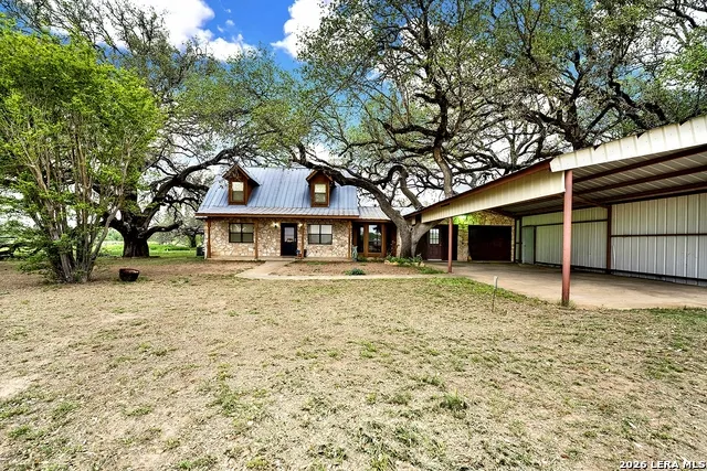 360 HORTON RD Poteet, TX 78065