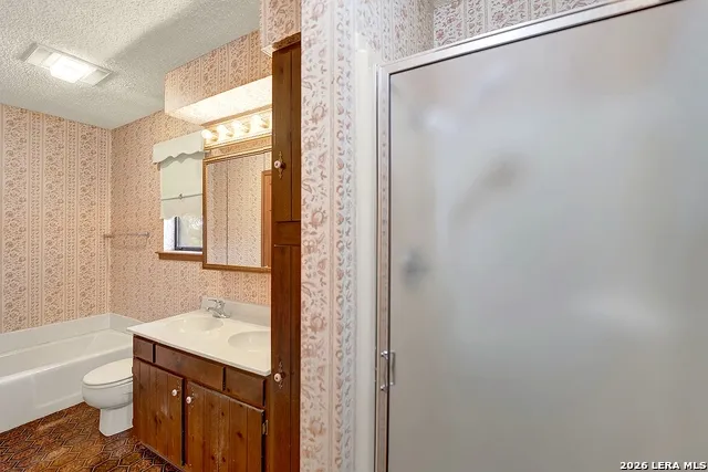 360 HORTON RD Poteet, TX 78065