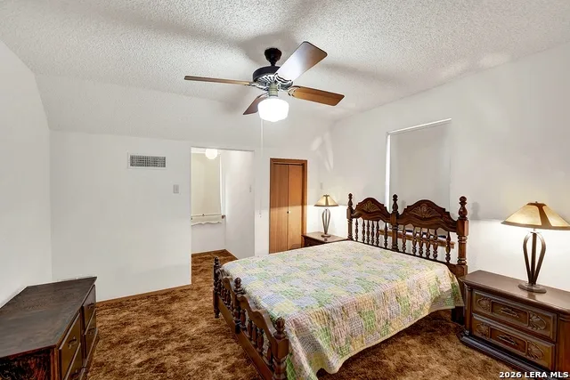 360 HORTON RD Poteet, TX 78065