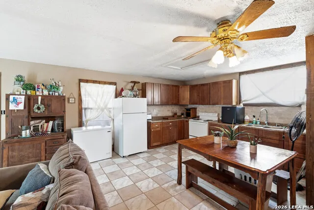 10470 Fm 539 Sutherland Springs, TX 78161