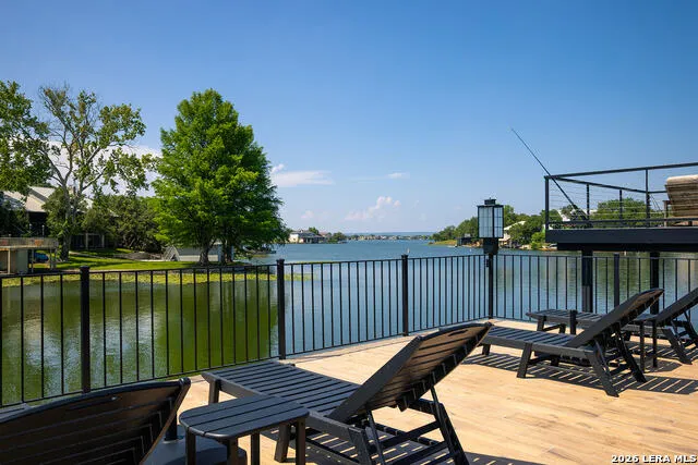 509 HI CIR N #B Unit B Horseshoe Bay, TX 78657
