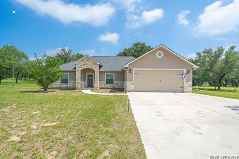 521 COUNTY ROAD 6868 E