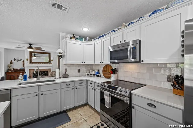13611 Thessaly Universal City, TX 78148