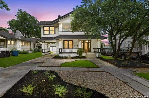 940 W Mulberry