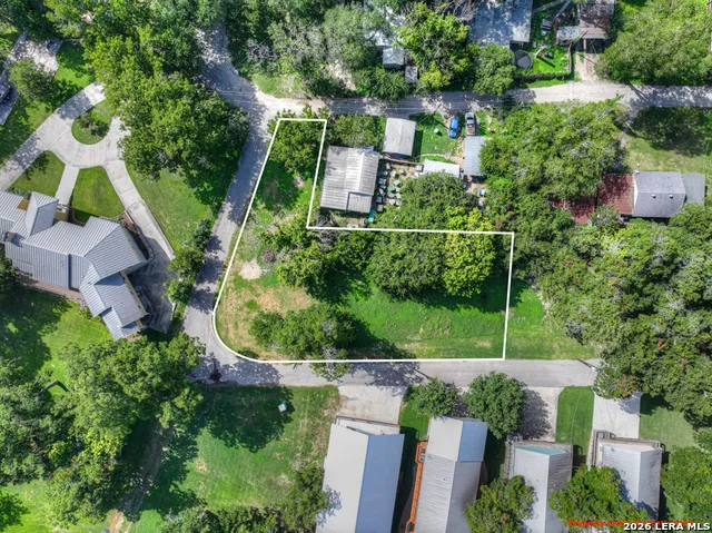 1150 Ethel Seguin, TX 78155