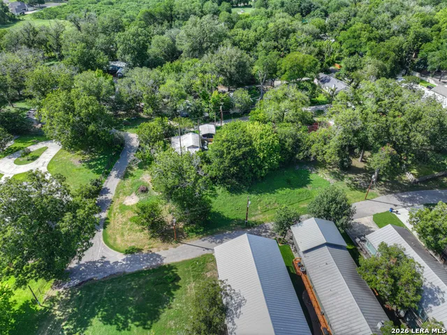 1150 Ethel Seguin, TX 78155