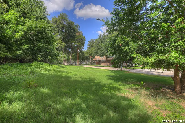 1150 Ethel Seguin, TX 78155