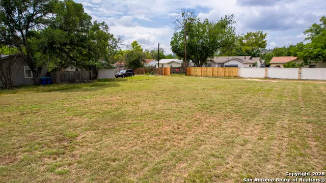 519 Lucille Kerrville, TX 78028