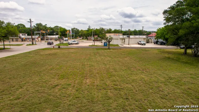 519 Lucille Kerrville, TX 78028