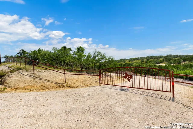 472 Stallion Estates Dr Spring Branch, TX 78070