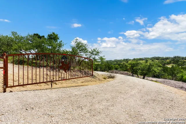 472 Stallion Estates Dr Spring Branch, TX 78070