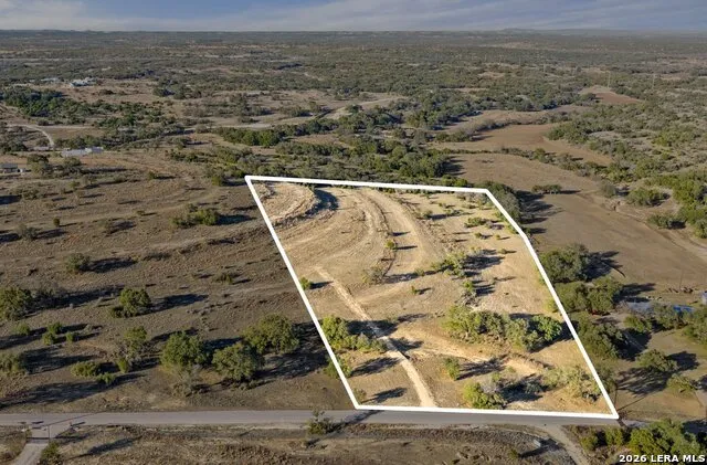885 stanton Johnson City, TX 78636