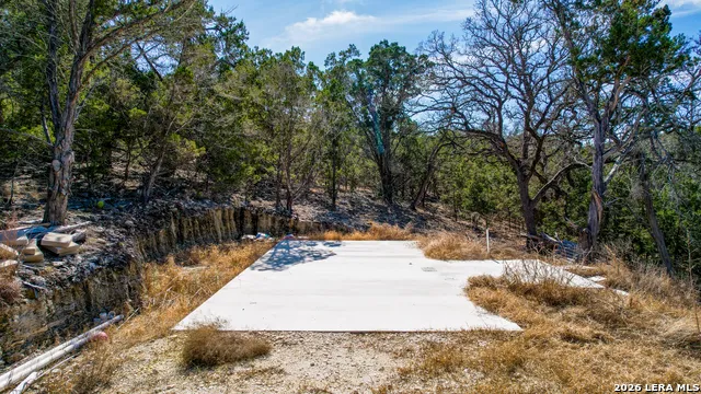 214 Hazelett Rd Kerrville, TX 78028