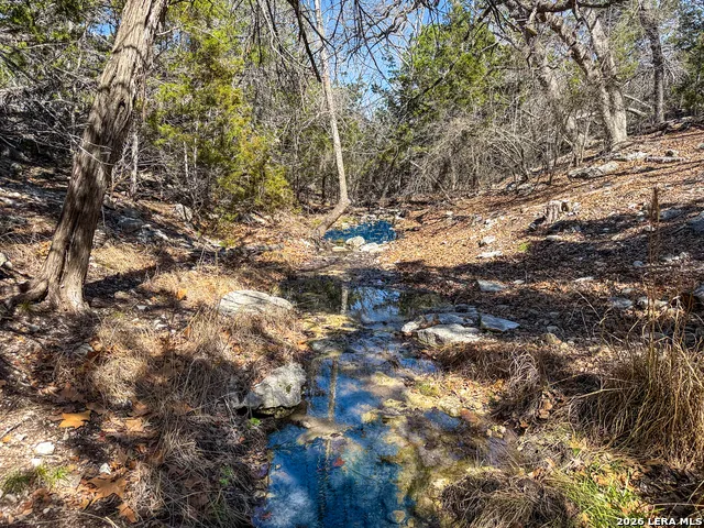 214 Hazelett Rd Kerrville, TX 78028