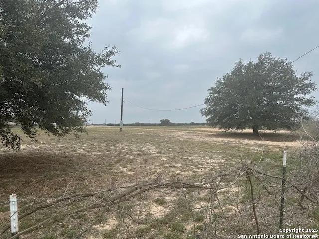 003 Stevens Rd Von Ormy, TX 78073