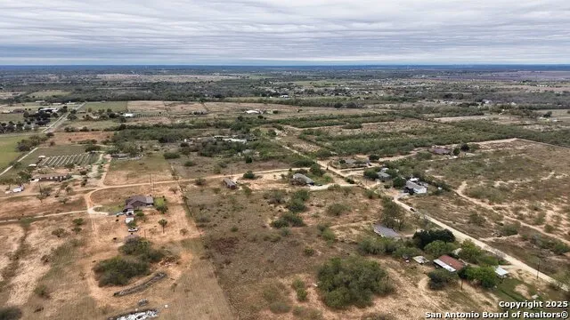 000 W County Road 681 Lytle, TX 78052