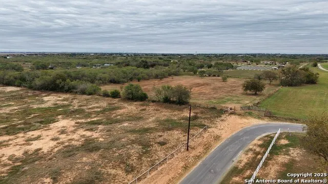 000 W County Road 681 Lytle, TX 78052