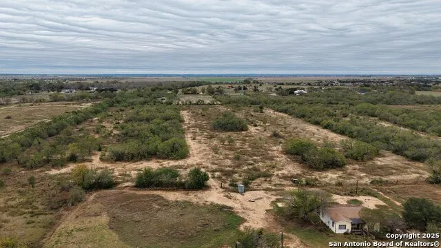 000 W County Road 681 Lytle, TX 78052